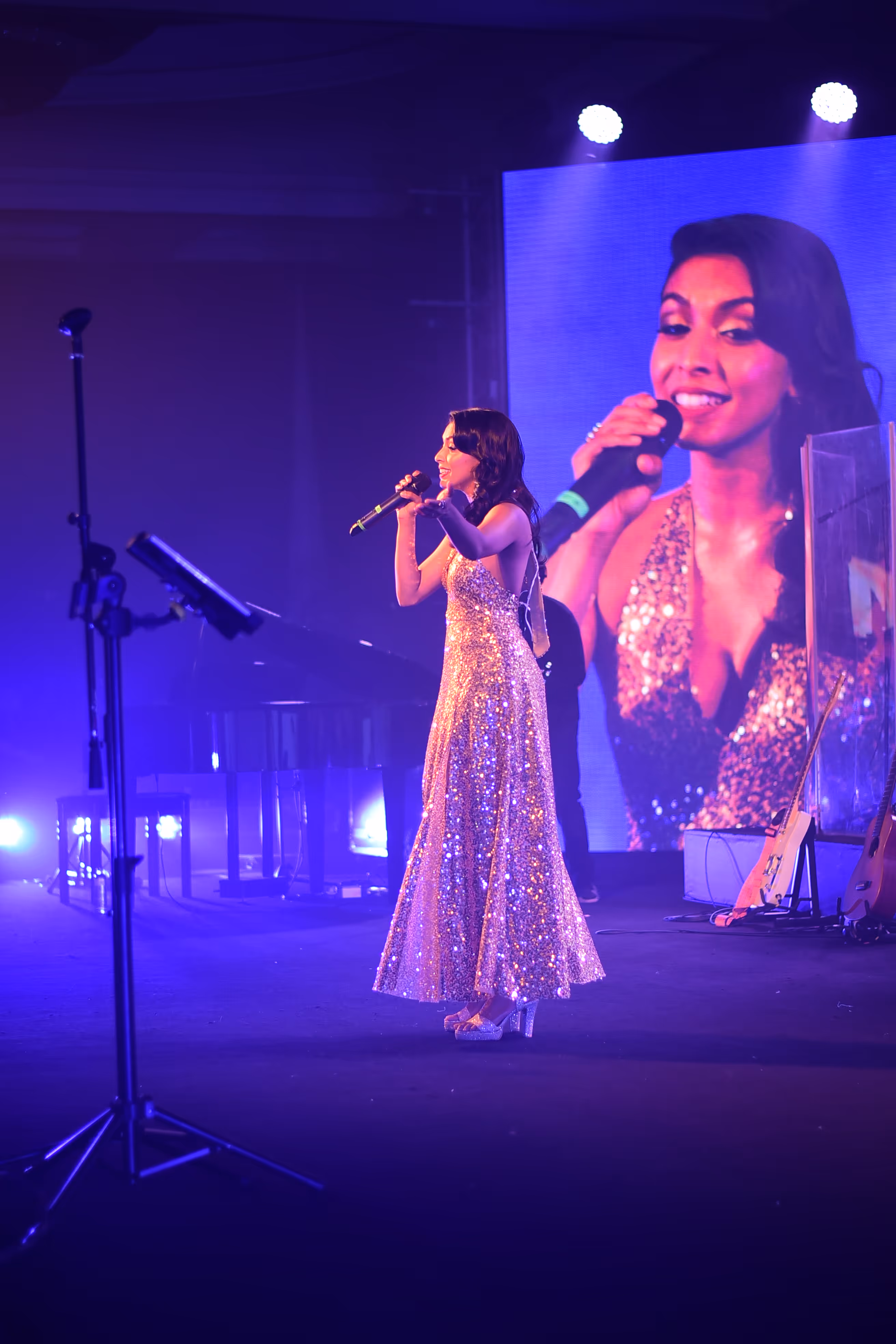 Outright Play Gallery Images